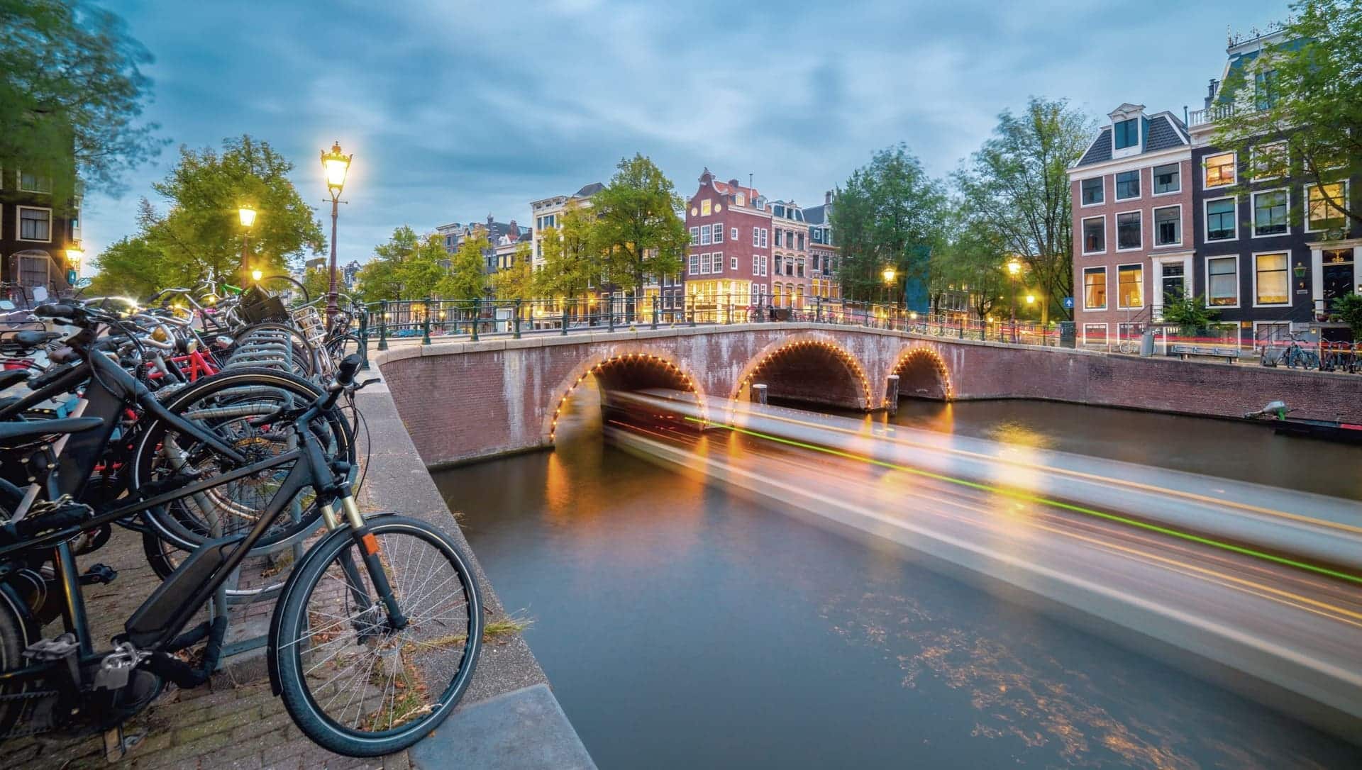 tour en bicicleta por amsterdam ()